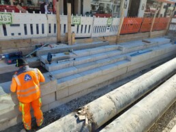 STrauma Landschaftsarchitektur Berlin landscape architects Freising Moosachöffnung Baustelle Ausführung treppe