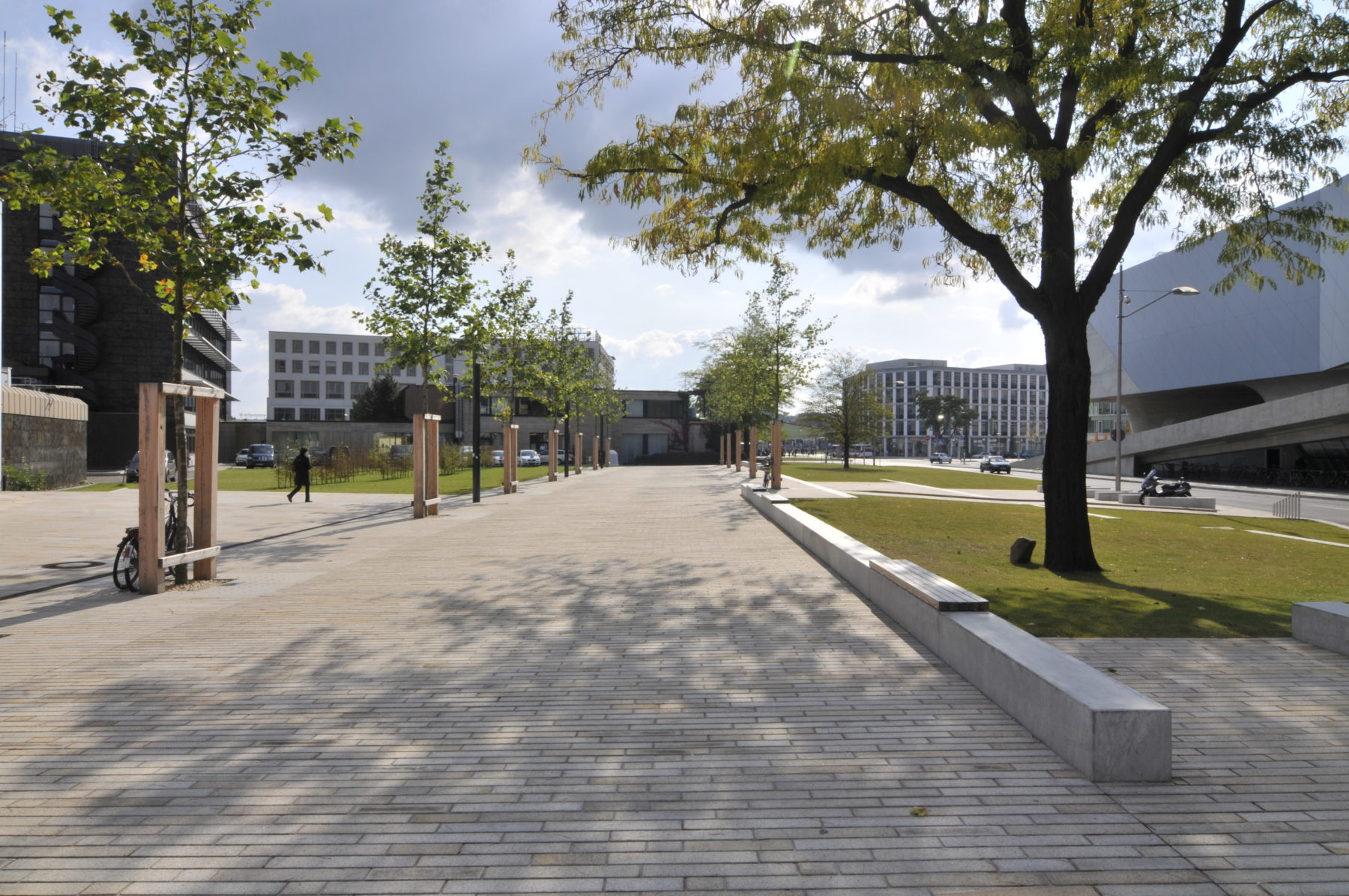 STrauma Landschaftsarchitektur Berlin landscape architects Fußgängerzone Wolfsburg Allee