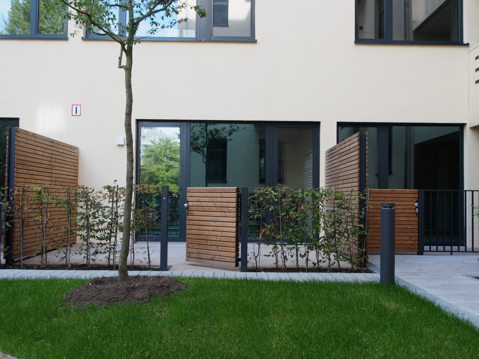 STrauma Landschaftsarchitektur Berlin landscape architects Enckestraße Berlin Spielplatz Privatgarten