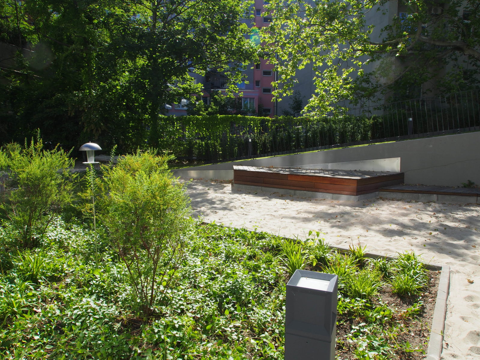 the haus nürnbergerstraße wohnbebauung berlin st raum a landschaftsarchitektur